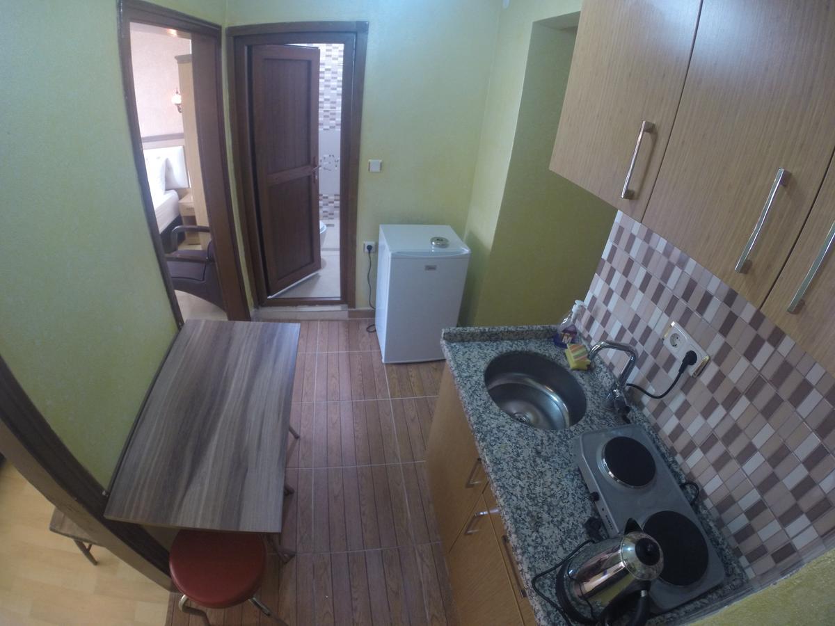 Arat Apartments Истанбул Екстериор снимка